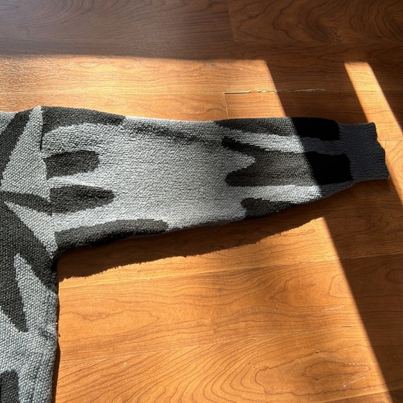 Shein Graphic Pattern Sweater - Picture 2 of 3